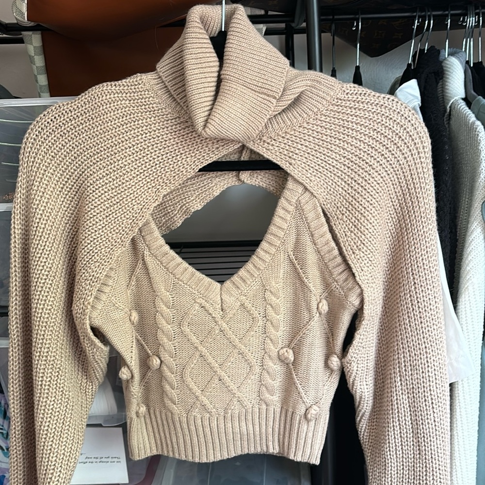 Two piece sweater tan